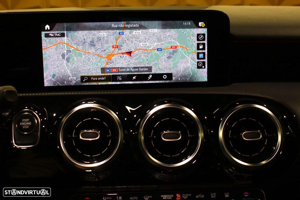 Mercedes-Benz A 250 Limousine e AMG Line - 31