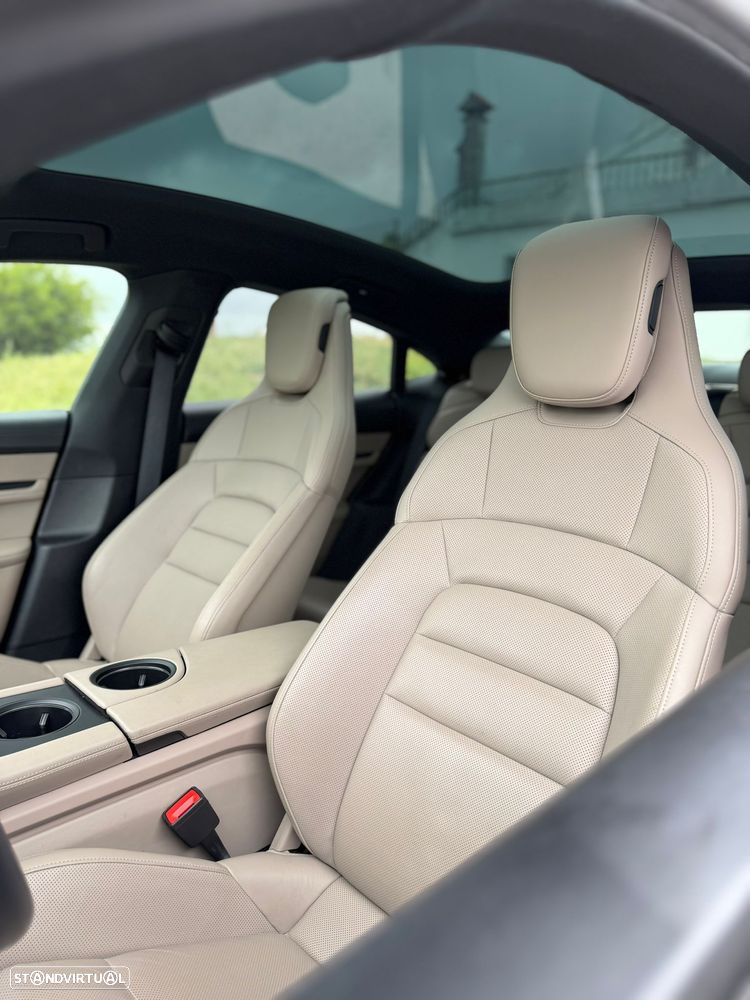 Porsche Taycan 4S Bateria Performance Plus - 9