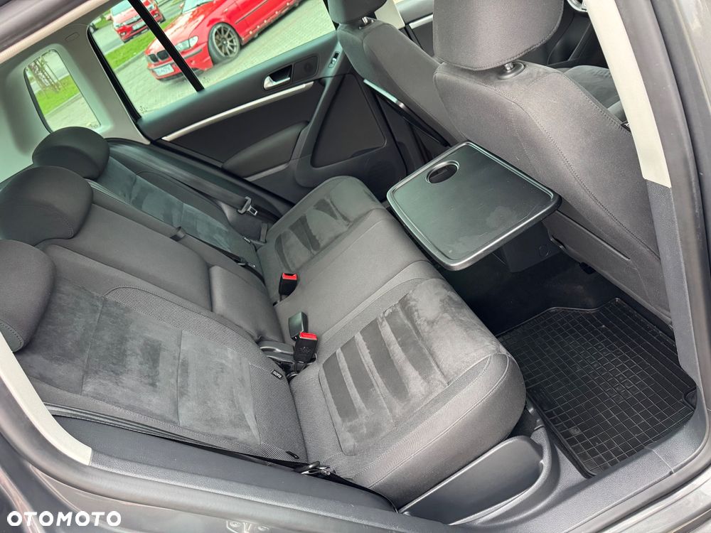 Volkswagen Tiguan 2.0 TDI R-Style - 28