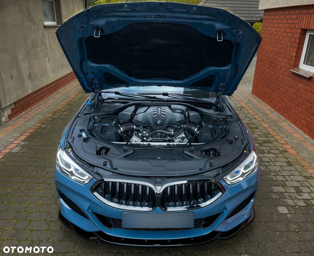 BMW Seria 8 M850i xDrive - 16