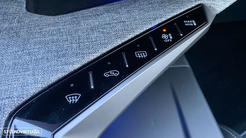 Peugeot E-3008 73 kWh Allure - 51