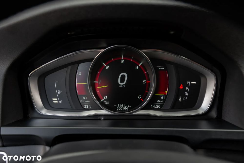 Volvo V60 D4 AWD Geartronic Summum - 27