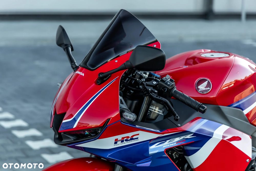 Honda CBR - 18
