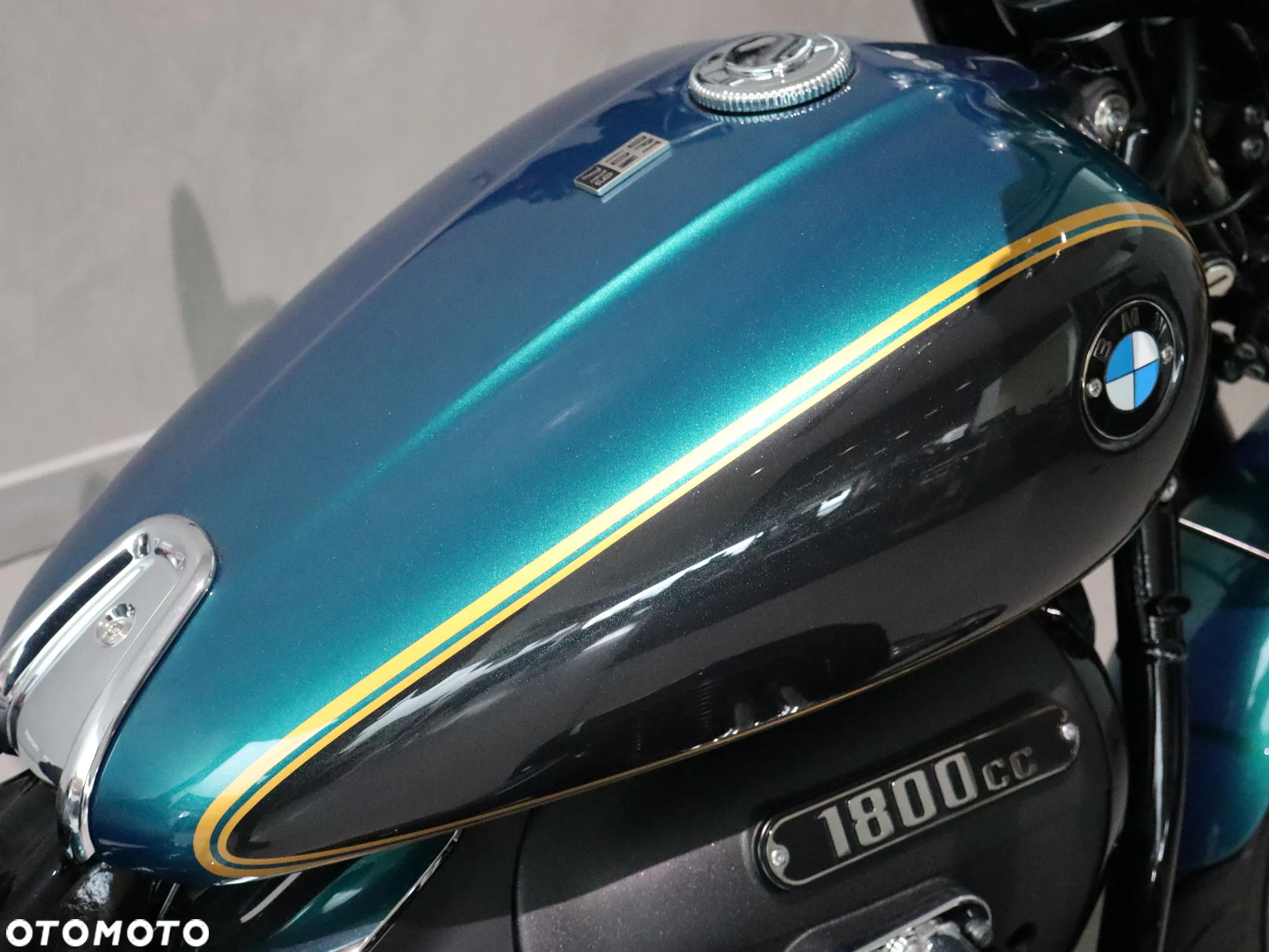 BMW R - 9