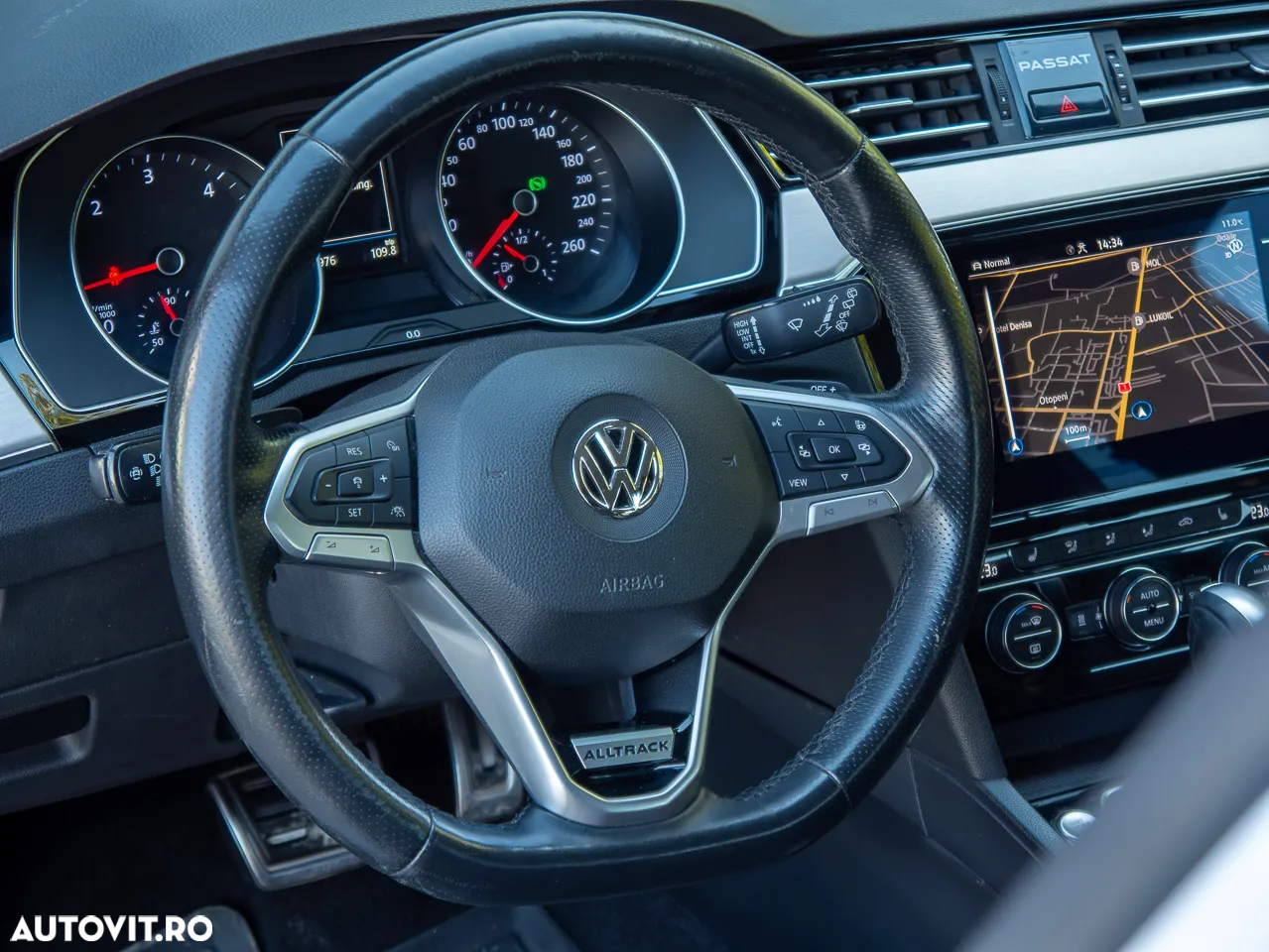 Volkswagen Passat Alltrack 2.0 TDI SCR 4Motion DSG - 12