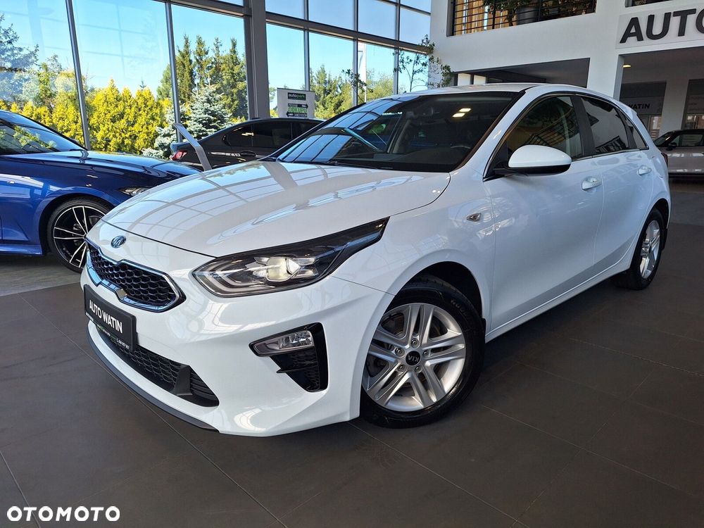 Kia Ceed 1.6 CRDi mHEV M - 8