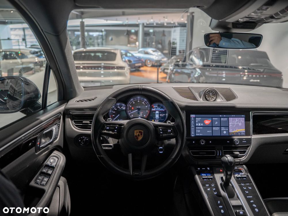 Porsche Macan S - 21