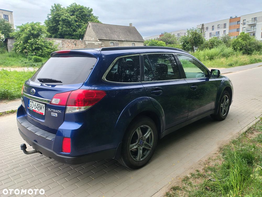 Subaru Outback - 6