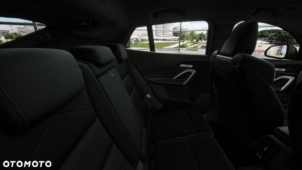 BMW X2 - 15