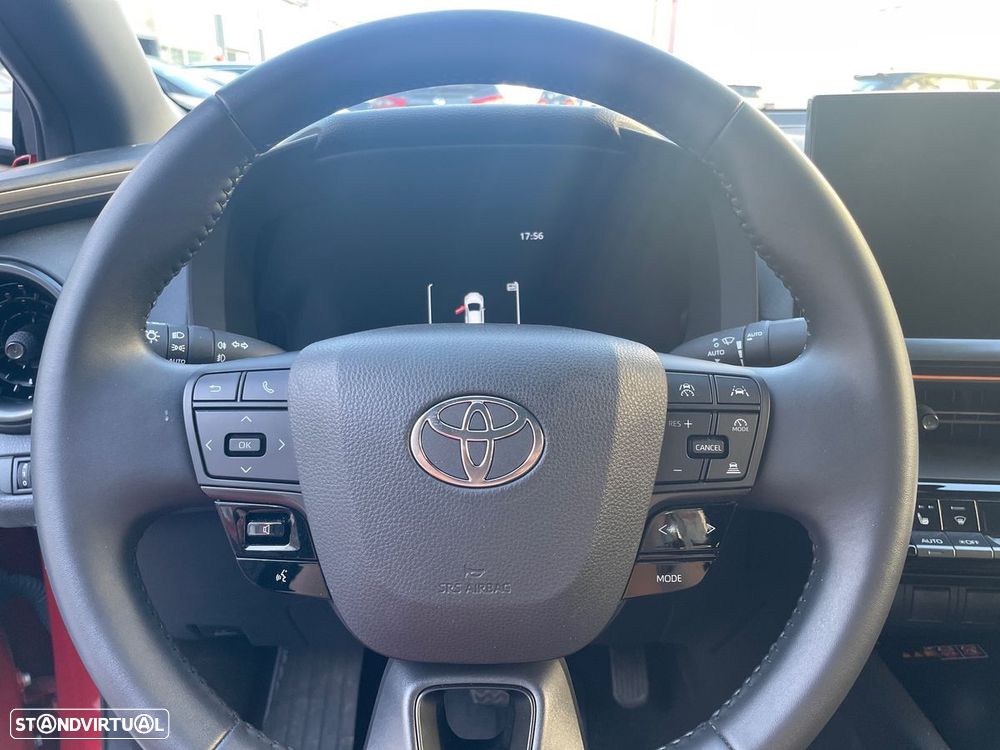 Toyota C-HR - 15