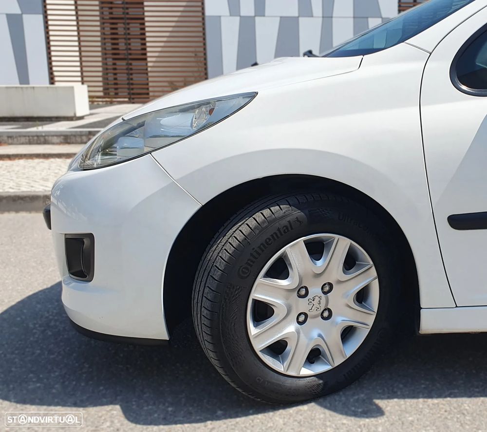 Peugeot 207 - 9
