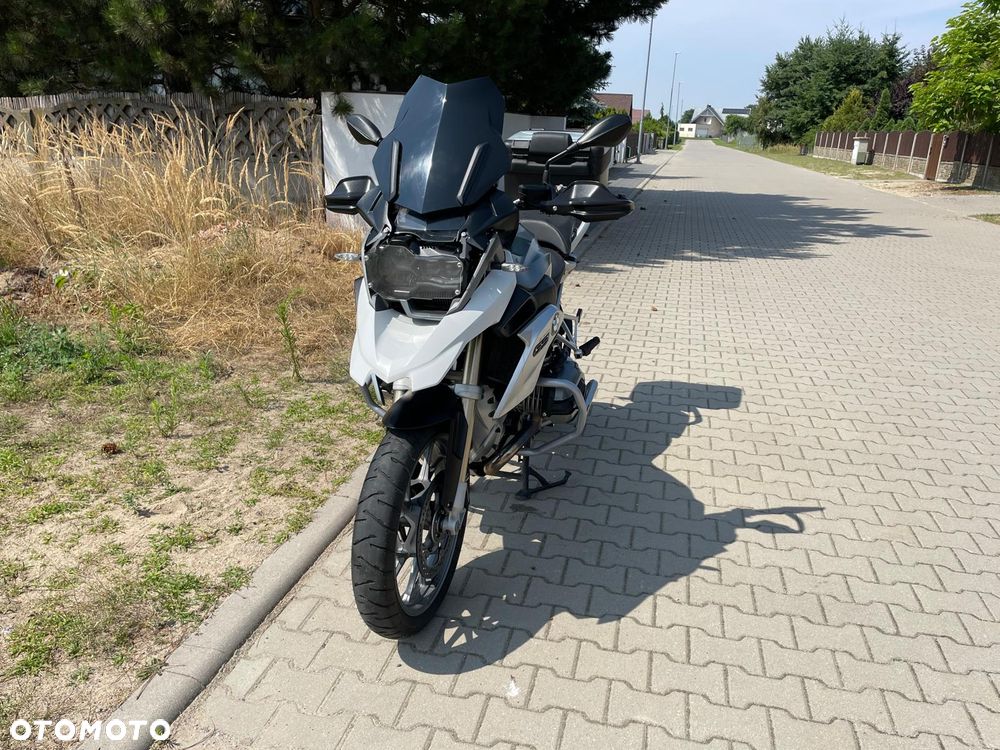 BMW R - 2