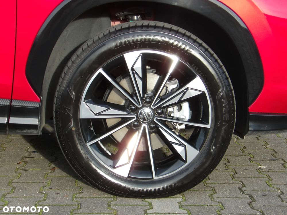 MG HS 1.5 T-GDI Excite DCT - 9