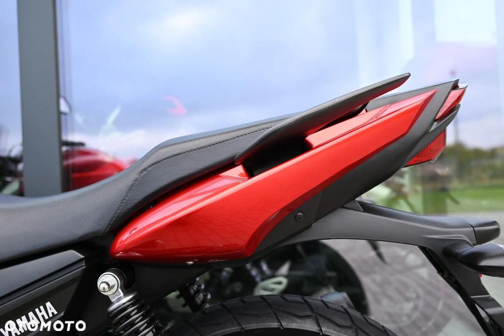 Yamaha YS - 32