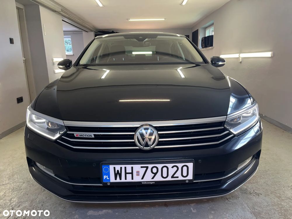 Volkswagen Passat 2.0 TSI 4Mot Highline DSG - 3