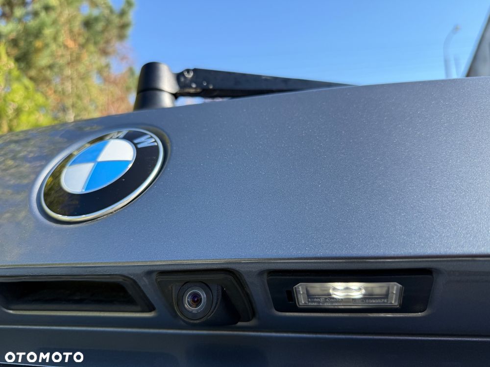 BMW X1 xDrive20d - 28