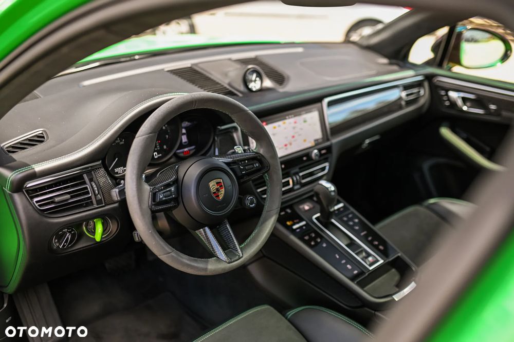 Porsche Macan - 22