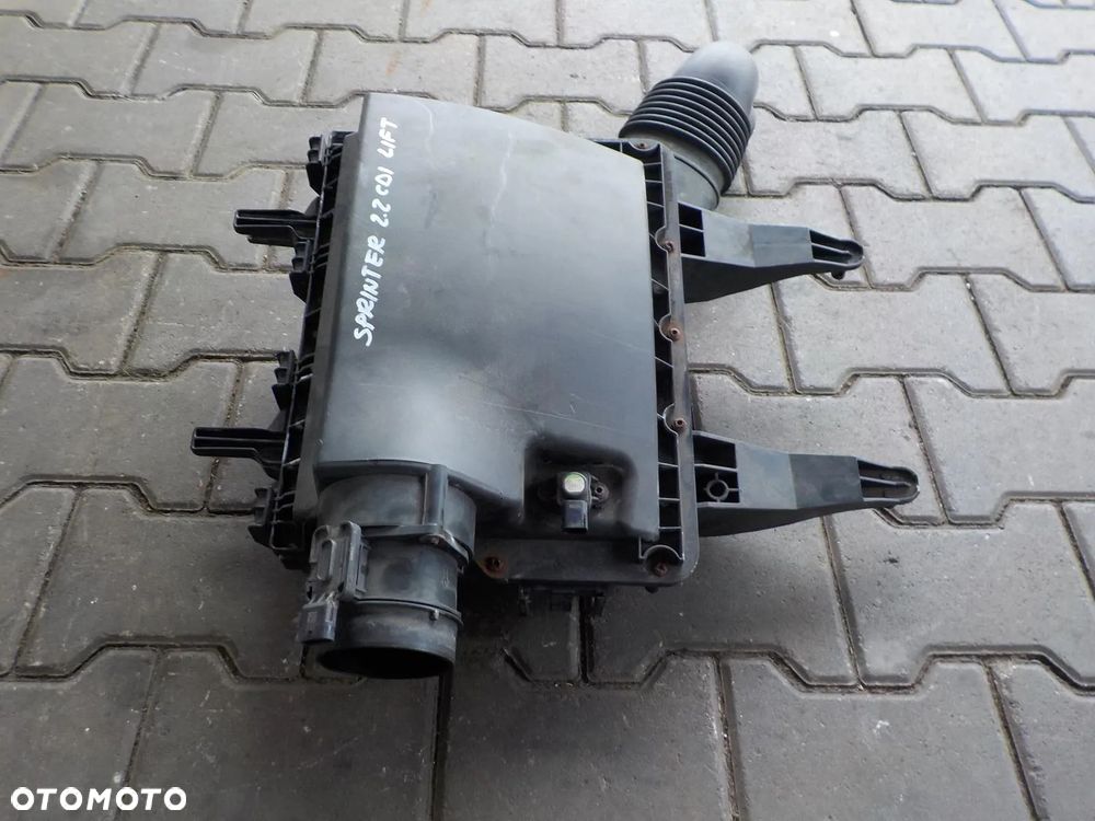 SPRINTER 906 LIFT OBUDOWA FILTRA POWIETRZA - 2