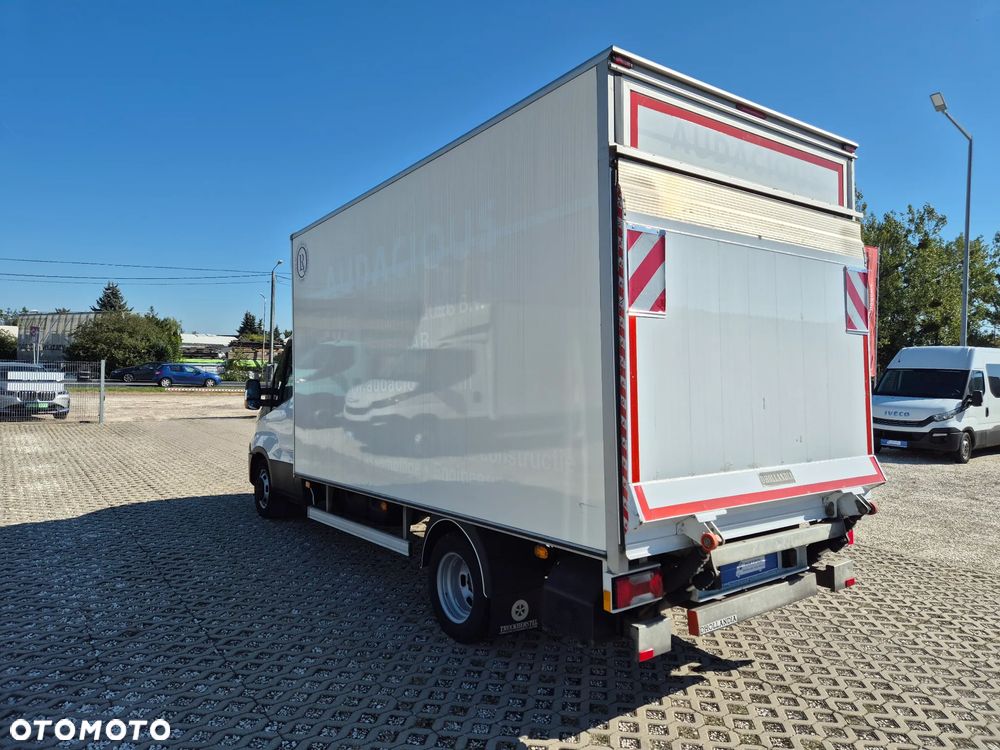 Iveco Daily 35C16, firana, kontener 8PAL, Winda 750KG, klimatyzacja, bliźniaki - 9
