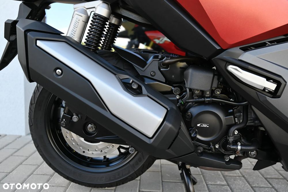 Honda ADV350 - 11