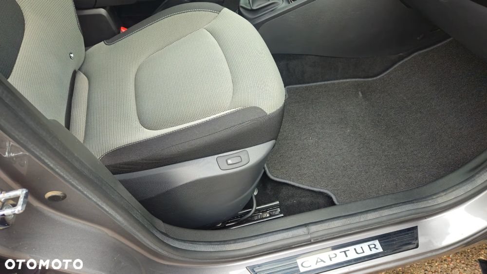 Renault Captur (ENERGY) TCe 90 LIMITED - 11