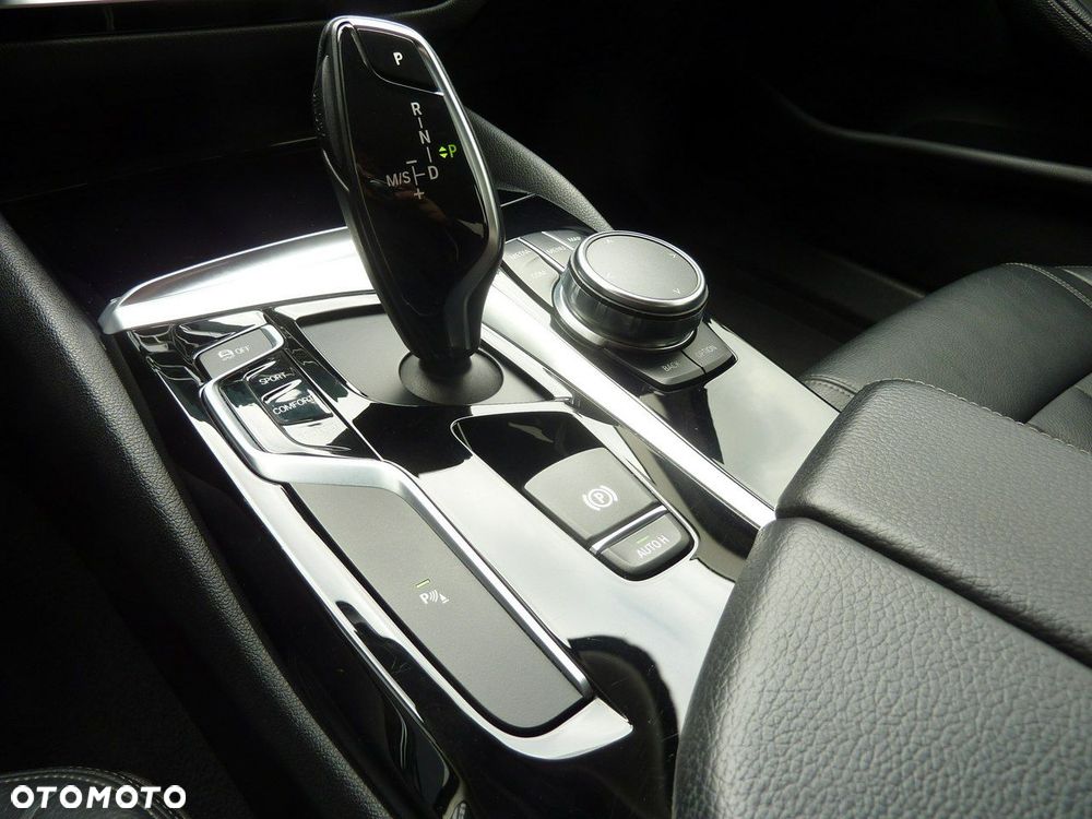 BMW Seria 5 - 31