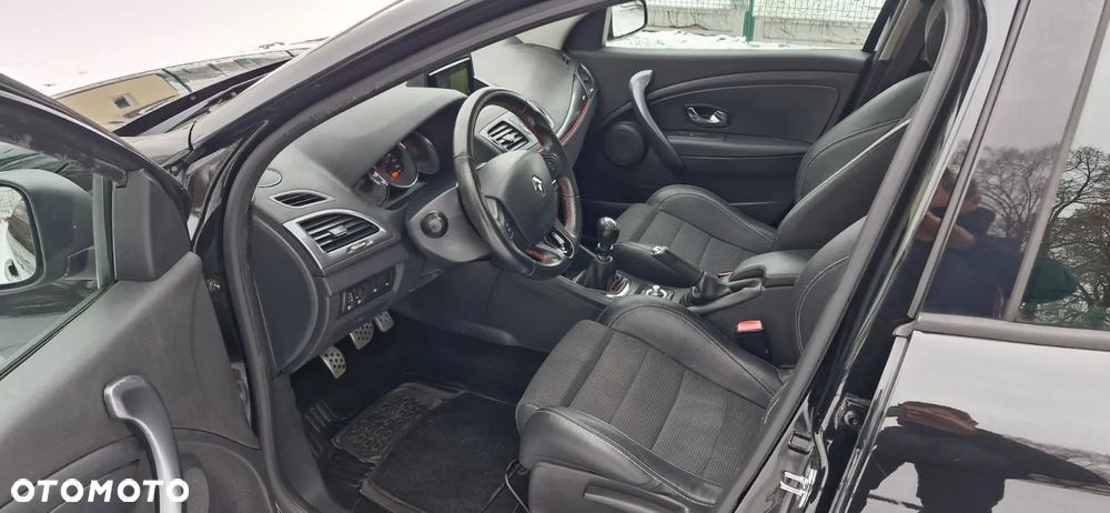 Renault Megane ENERGY dCi 130 GT LINE - 11