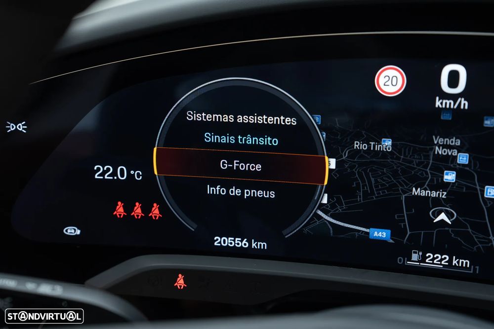 Porsche Taycan Bateria Performance Plus - 29