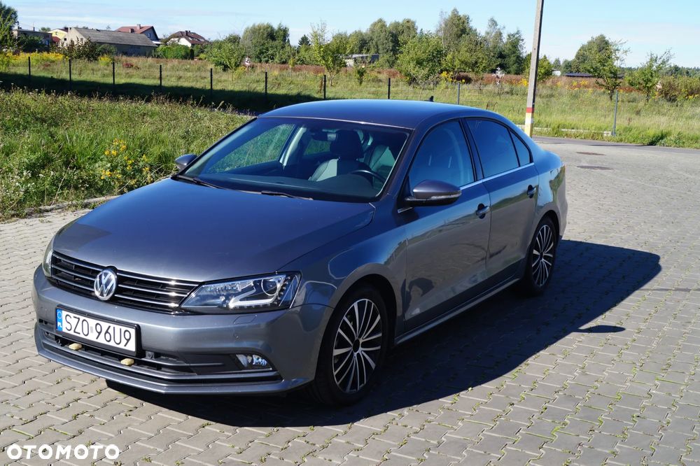 Volkswagen Jetta 1.4 TSI BMT Highline - 1