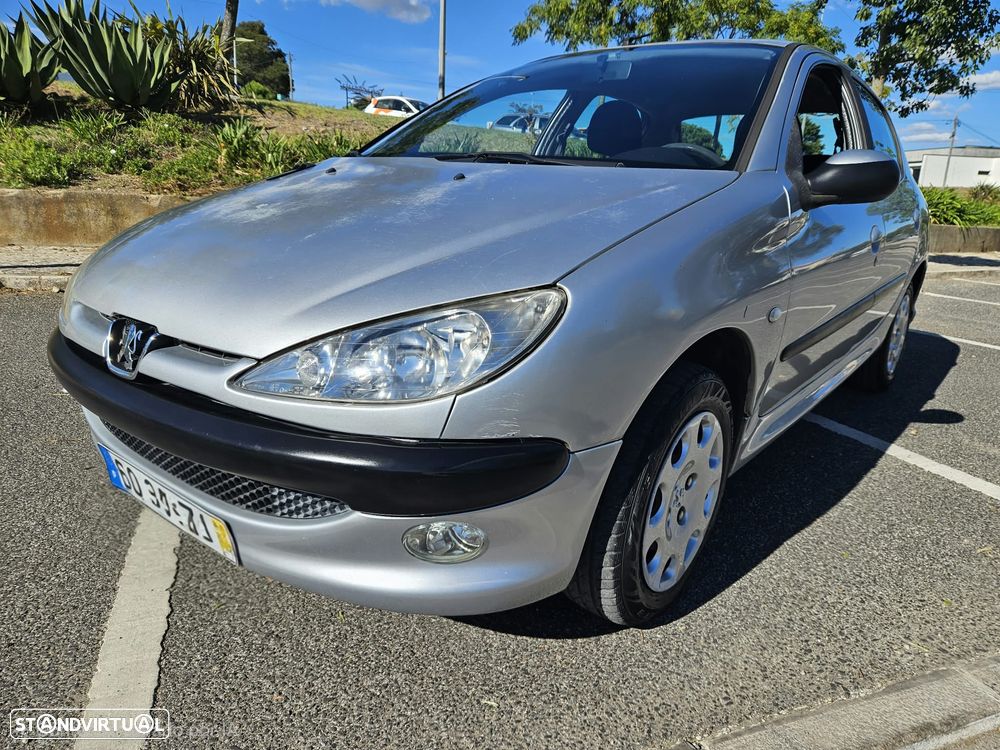 Peugeot 206 1.1 Color Line - 1