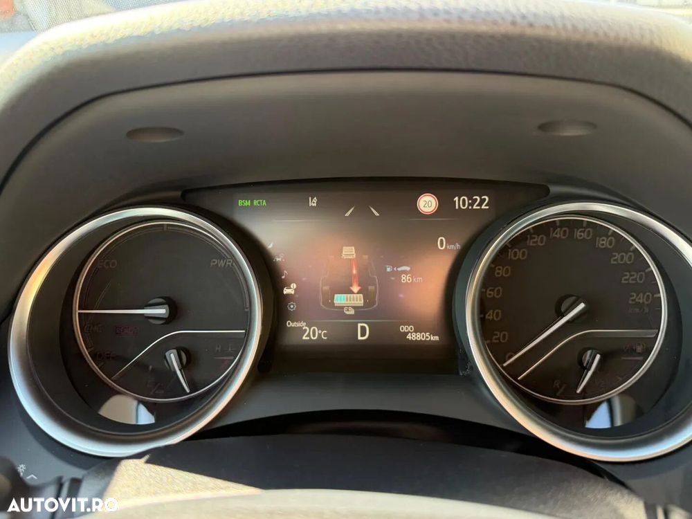 Toyota Camry 2.5 Dynamic - 30