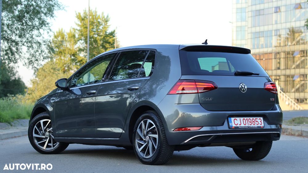 Volkswagen Golf 1.5 TSI ACT DSG Sound - 3