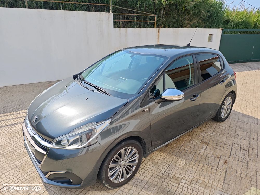 Peugeot 208 PureTech 82 Style - 12