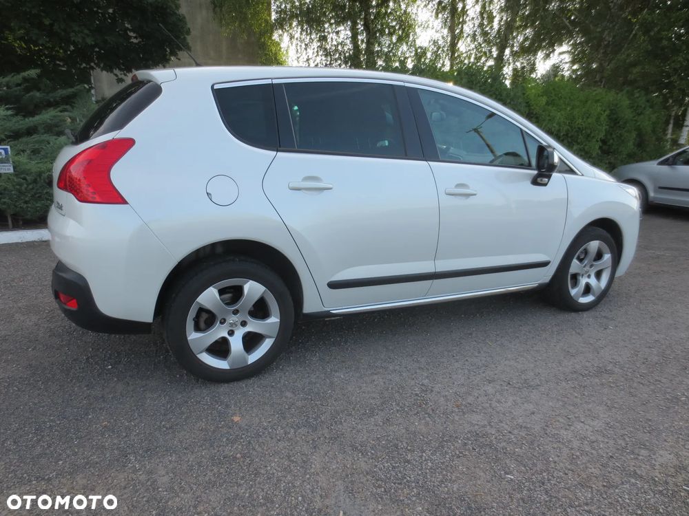 Peugeot 3008 2.0 HDi Allure - 21