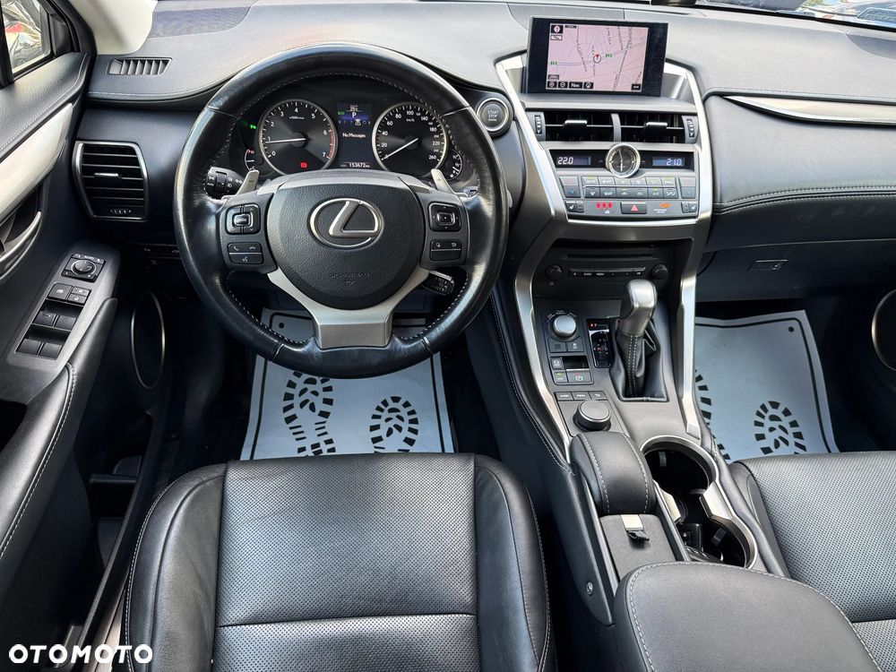 Lexus NX 200t Elite AWD - 4