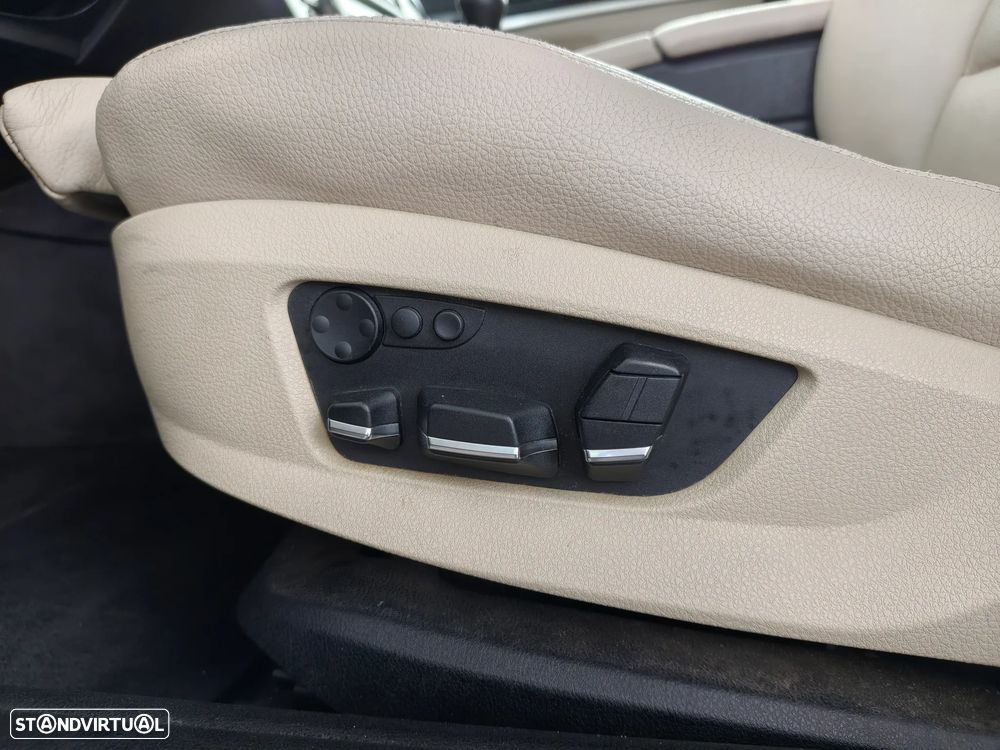BMW 525 d Pack M - 13