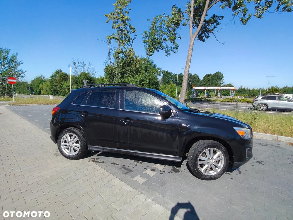 Mitsubishi ASX - 3
