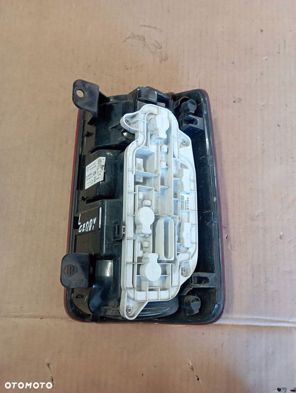 VW CADDY III 3 2K LAMPA LEWA TYŁ TYLNA EUROPA 2K1945095L - 3