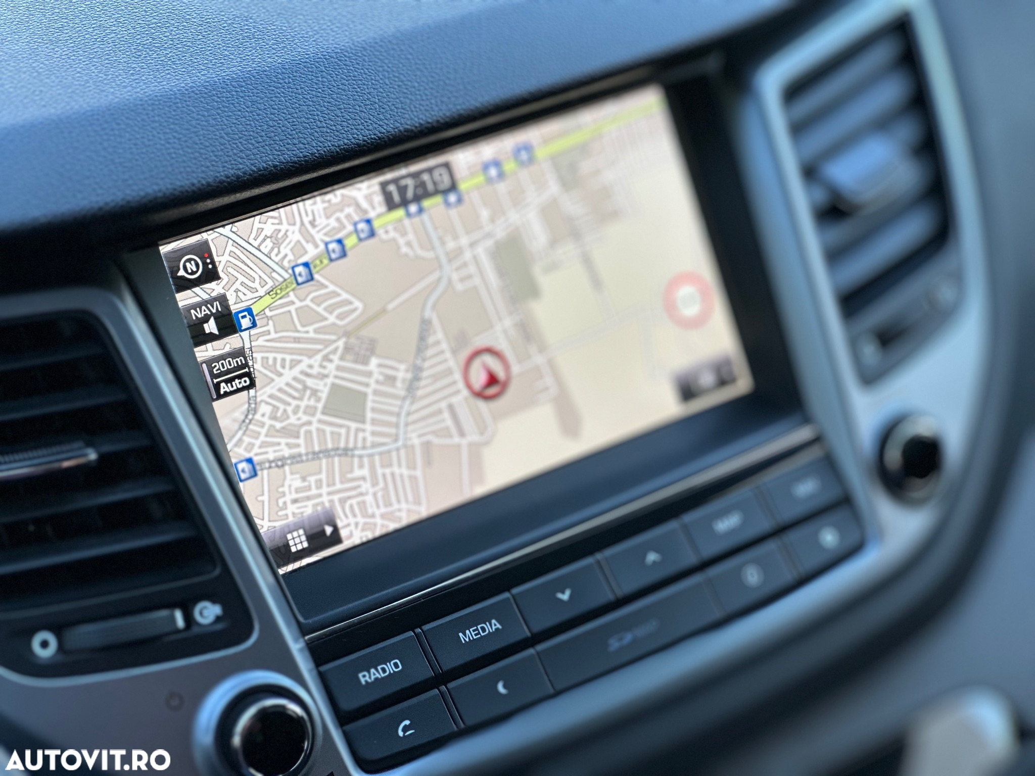 Hyundai Tucson blue 1.7 CRDi 2WD DCT Premium - 34