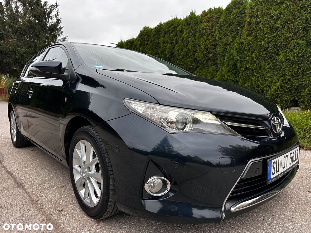 Toyota Auris 1.6 Premium Start - 39