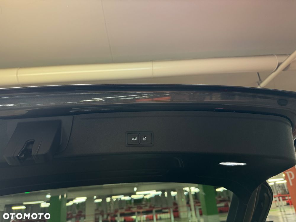 Audi A4 Avant 40 TDI quattro S tronic S line - 19