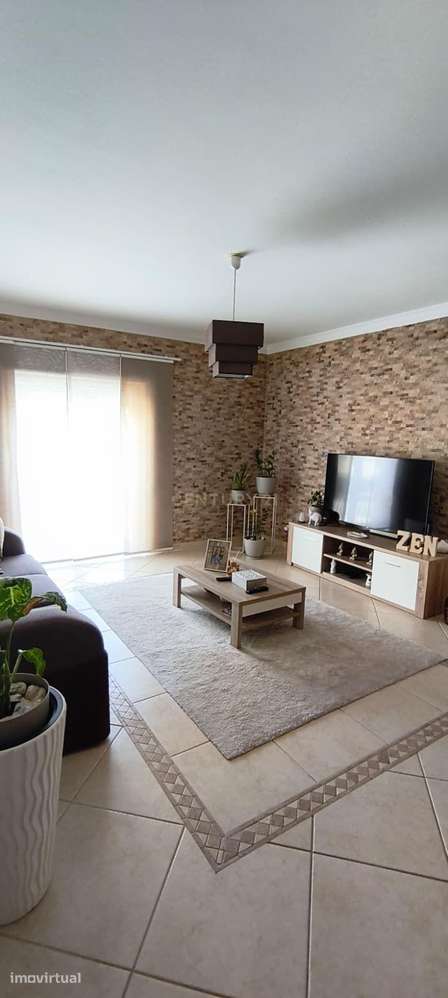 Apartamento T1 em Localização Privilegiada - Grande imagem: 3/6