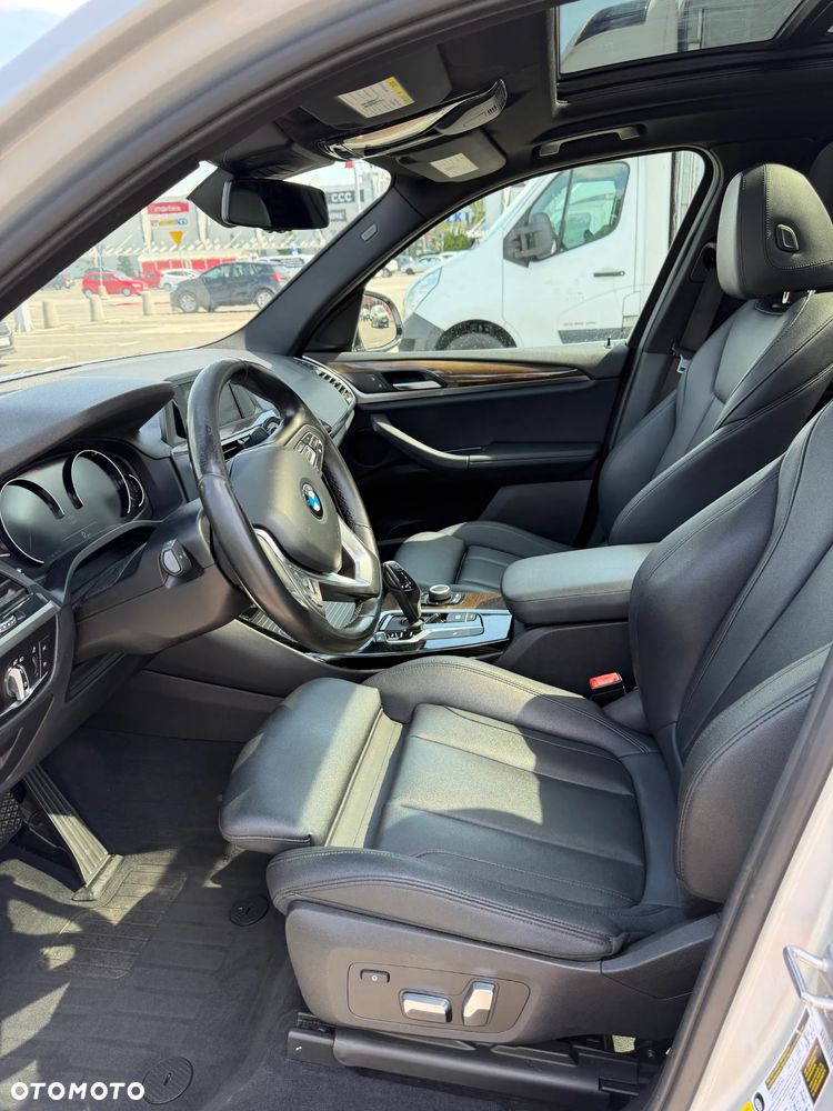 BMW X3 - 25
