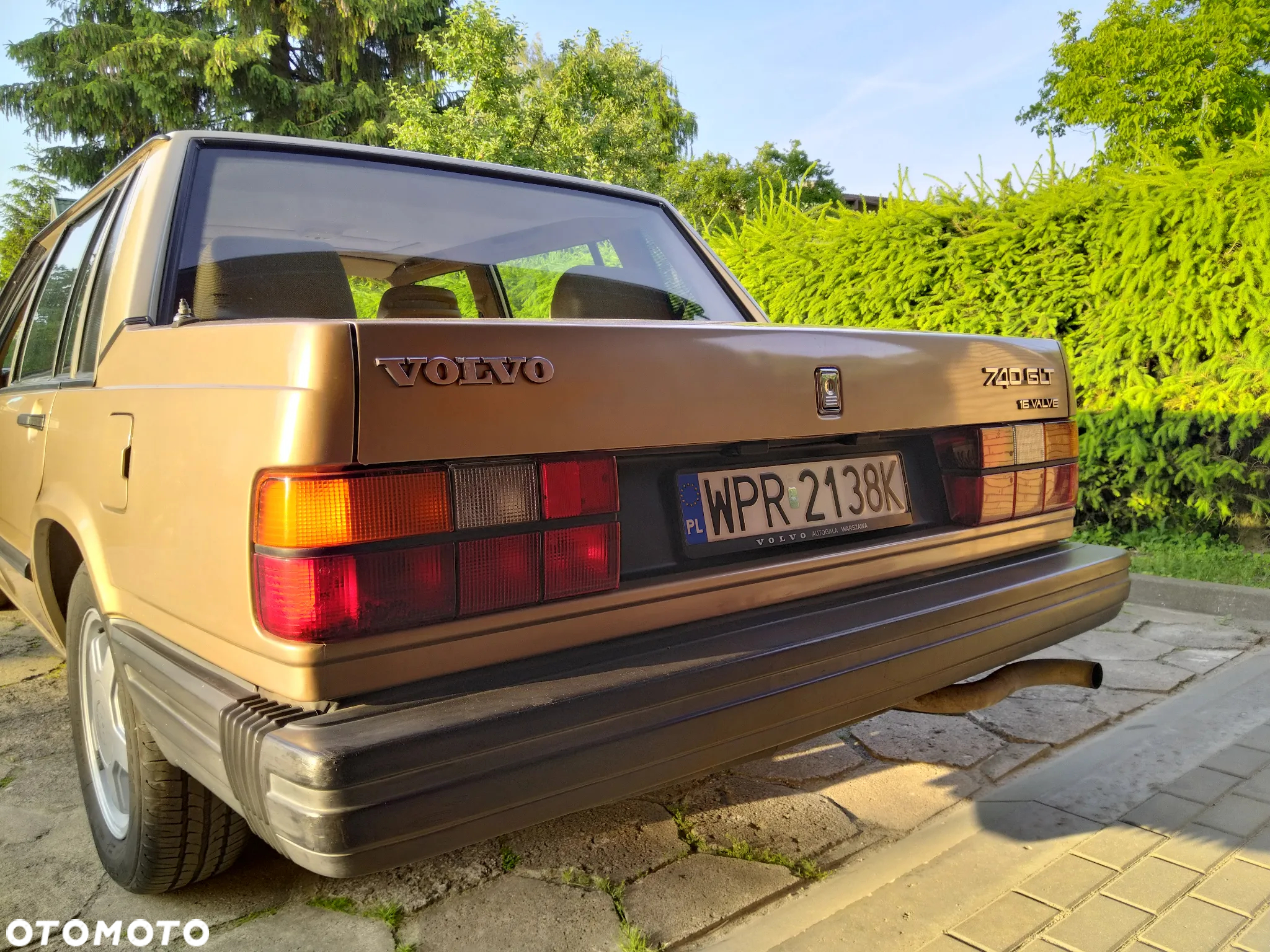 Volvo Seria 700 - 4
