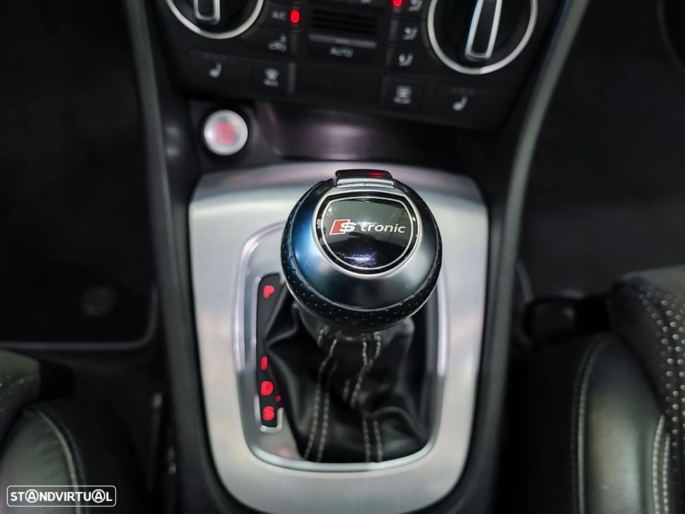 Audi Q3 2.0 TDI quattro S-line S tronic - 24