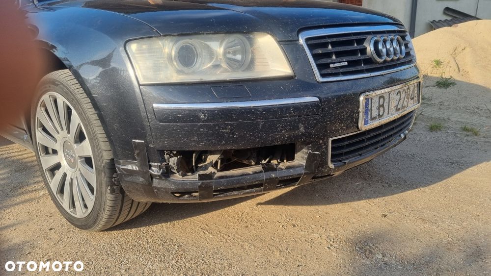 Audi A8 - 6