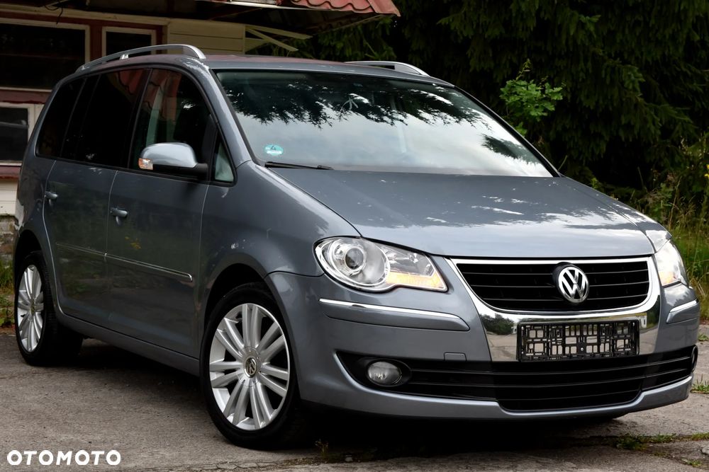 Volkswagen Touran 1.4 TSI DSG Conceptline - 10