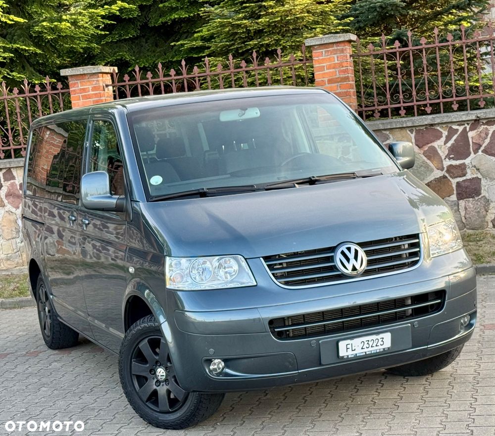 Volkswagen Multivan - 5
