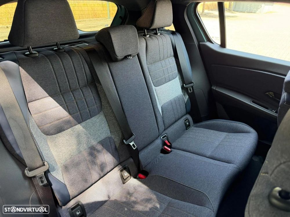 Renault 4 E-Tech 52 kWh Techno Autonomia Conforto - 41