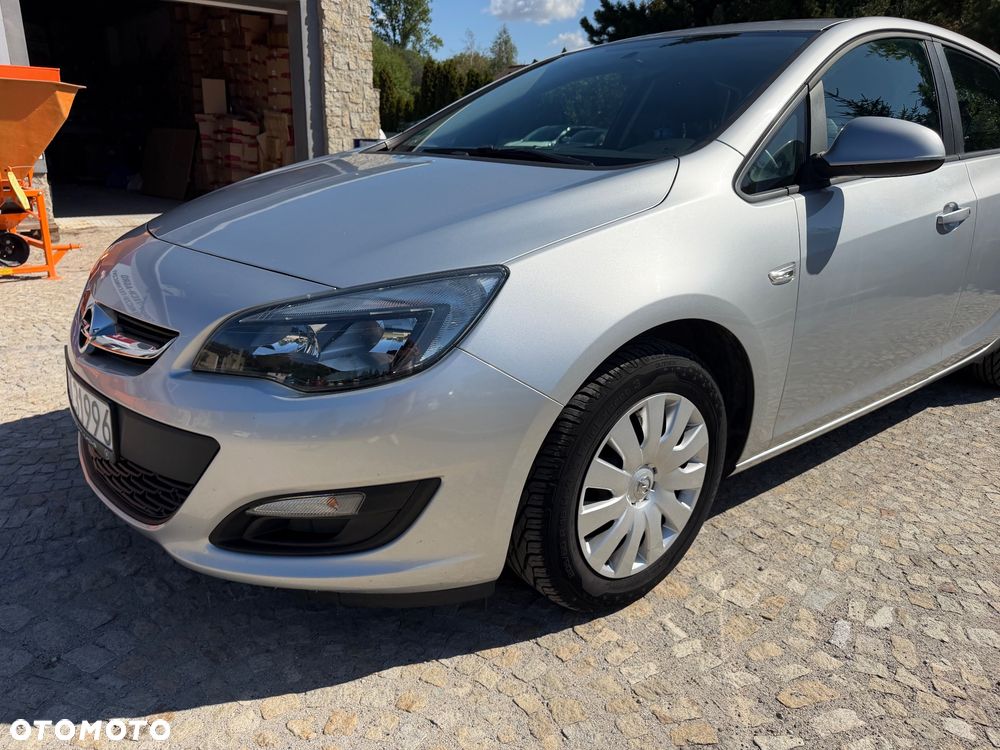 Opel Astra 1.4 Turbo - 3